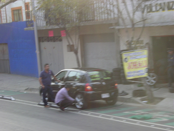 Haciendo talachas sobre la ciclopista