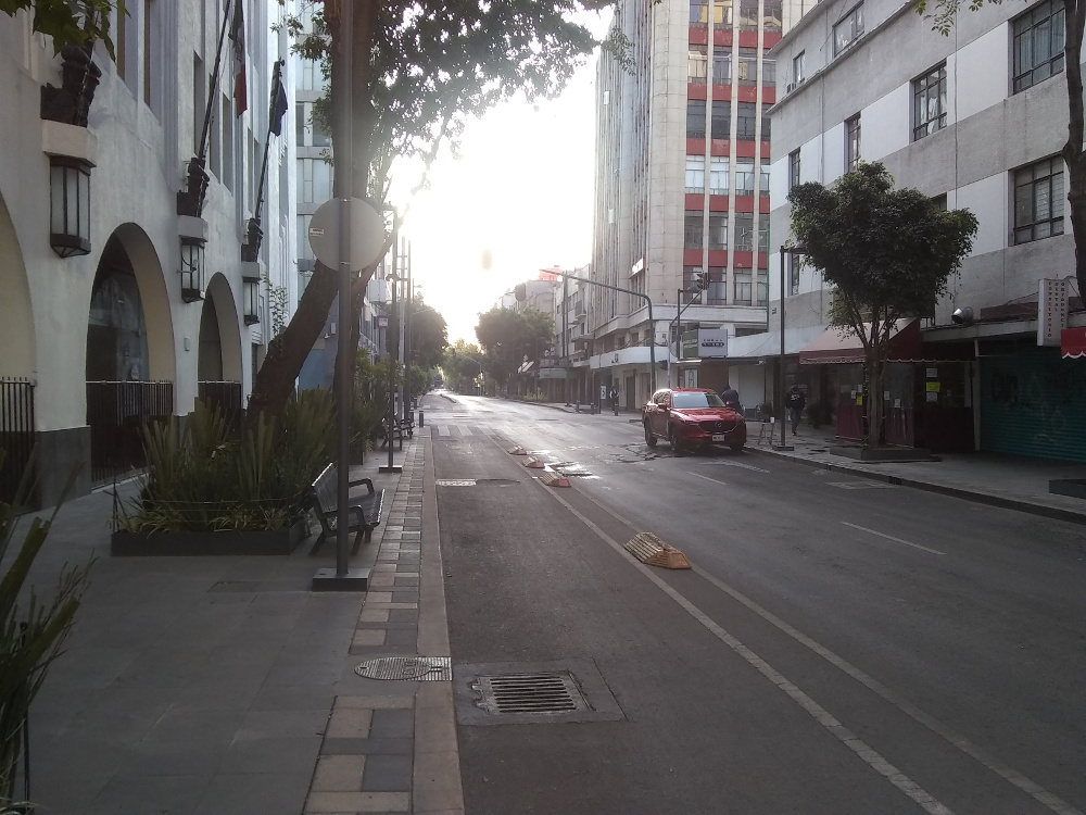 La calle Independencia  durante la epidemia del coronavirus y la COVID-19