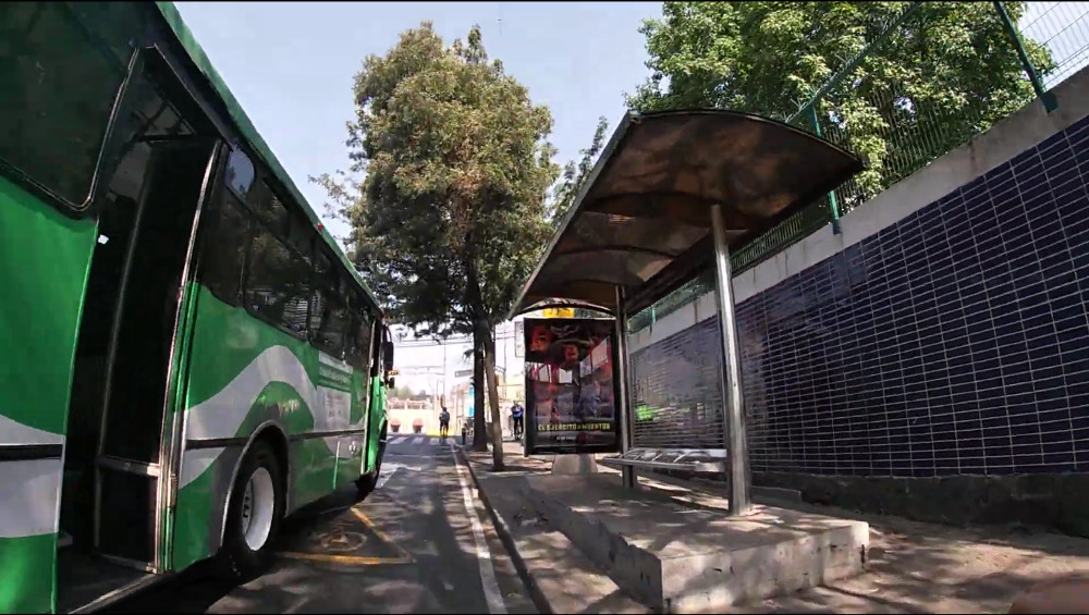 En Eje 10 Sur y Paseo del Pedregal a Claudia Sheinbaum se le ocurrió pintar oooooooooooootra ciclopista... 