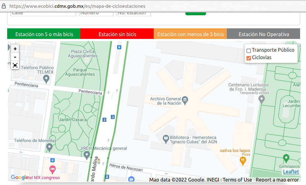 el mapa señala que en Eje 3 Oriente Avenida Ingeniero Eduardo Molina y frente al Archivo General de la Nación hay una ciclopista / ciclovía...